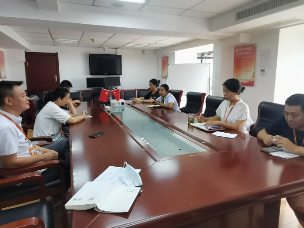 陜西鑫安安防職工讀書會，學(xué)習(xí)稻盛和夫《心》